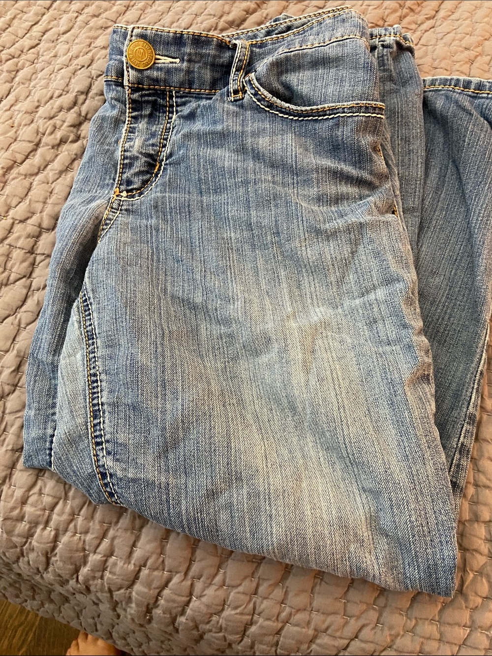 Seven brand very well worn distressed jeans with paint flakes